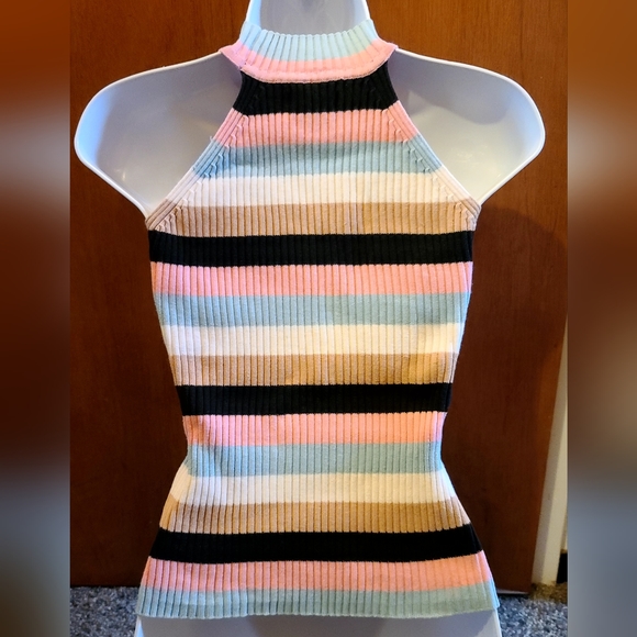 Beautiful American Attitude sleeveless stripped 100% cotton sweater top sz S - Picture 3 of 5